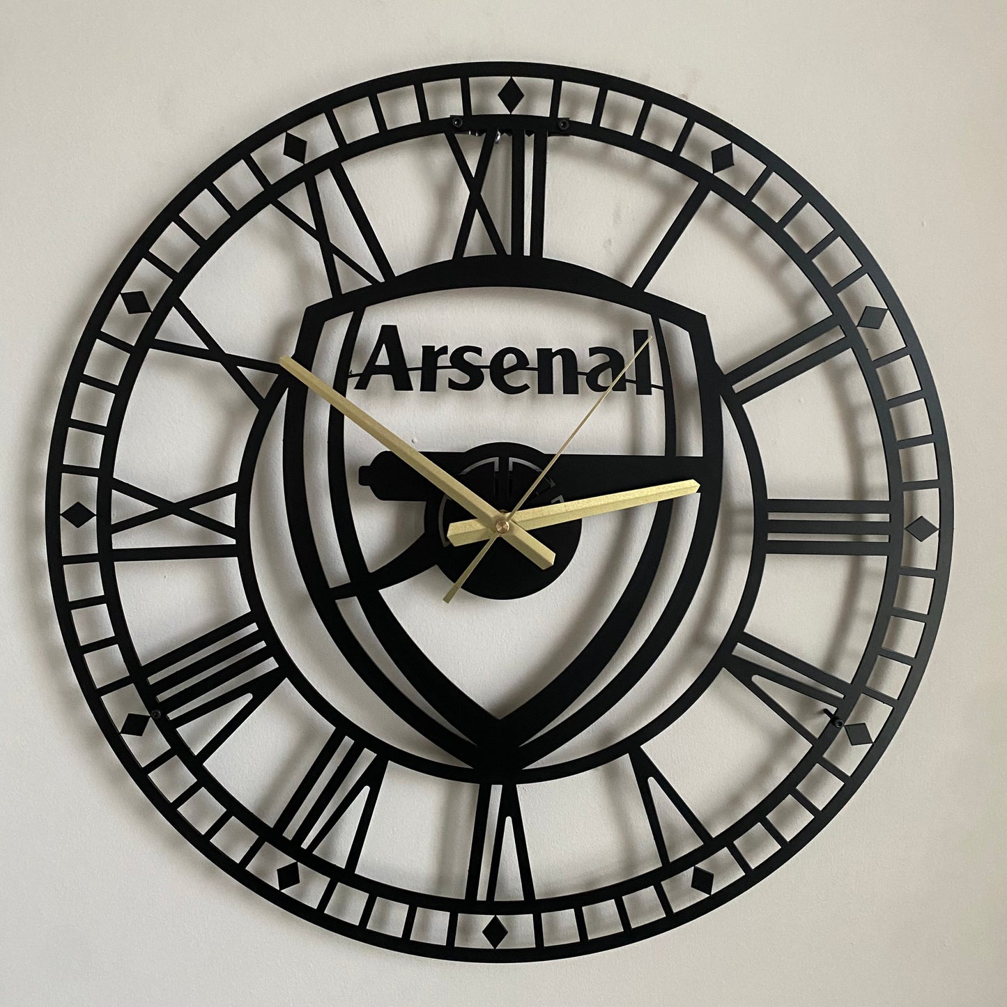 Horloge de football Arsenal en métal faite à la main sur mesure